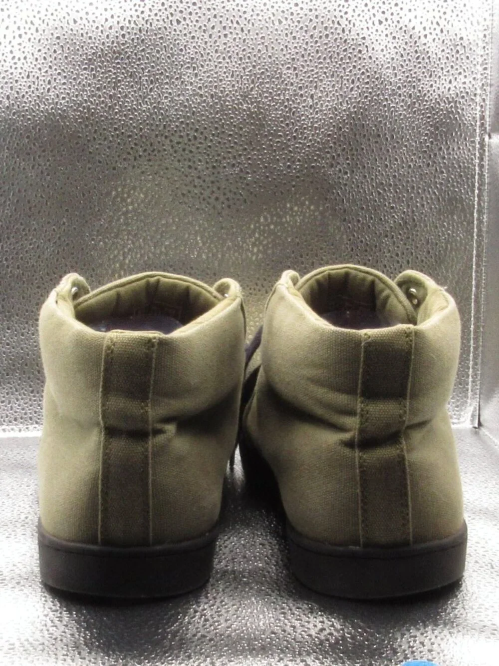 Woobies Olive Men's Canvas Hightop Shoes Size 11 Womens 12.5 Mens Excellent Cond